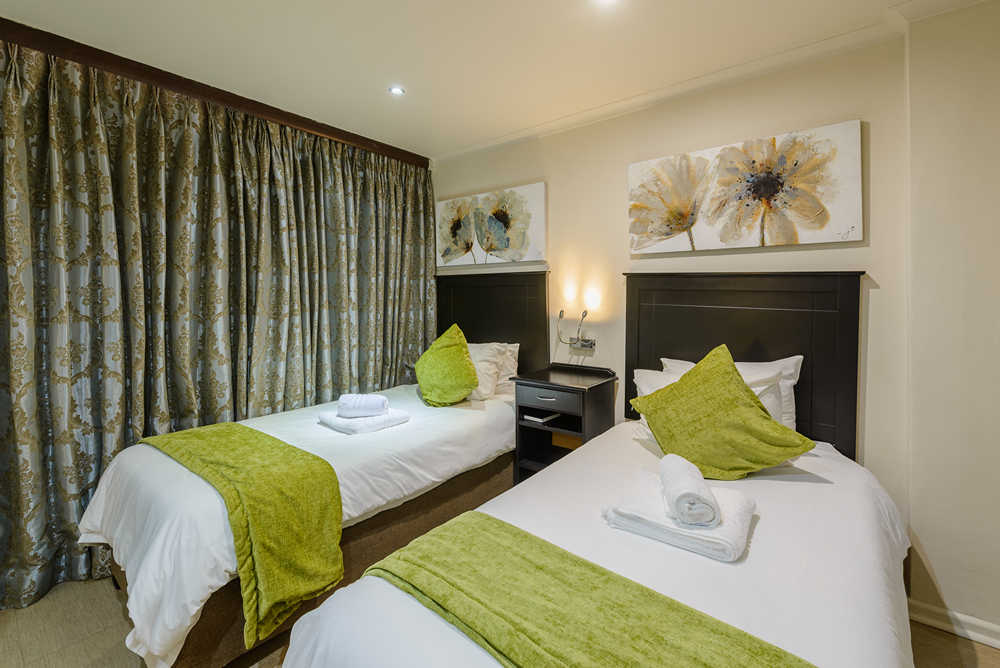 WELCOME TO St Michaels Sands Hotel & Restaurant